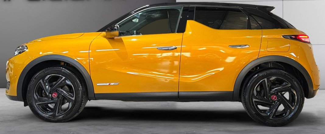 DS DS 3 CROSSBACK 1.2 155 EAT8 PERFORMANCE LINE + Affichage Tête Haute Hi-fi Focal Drive Assit Matrix Led