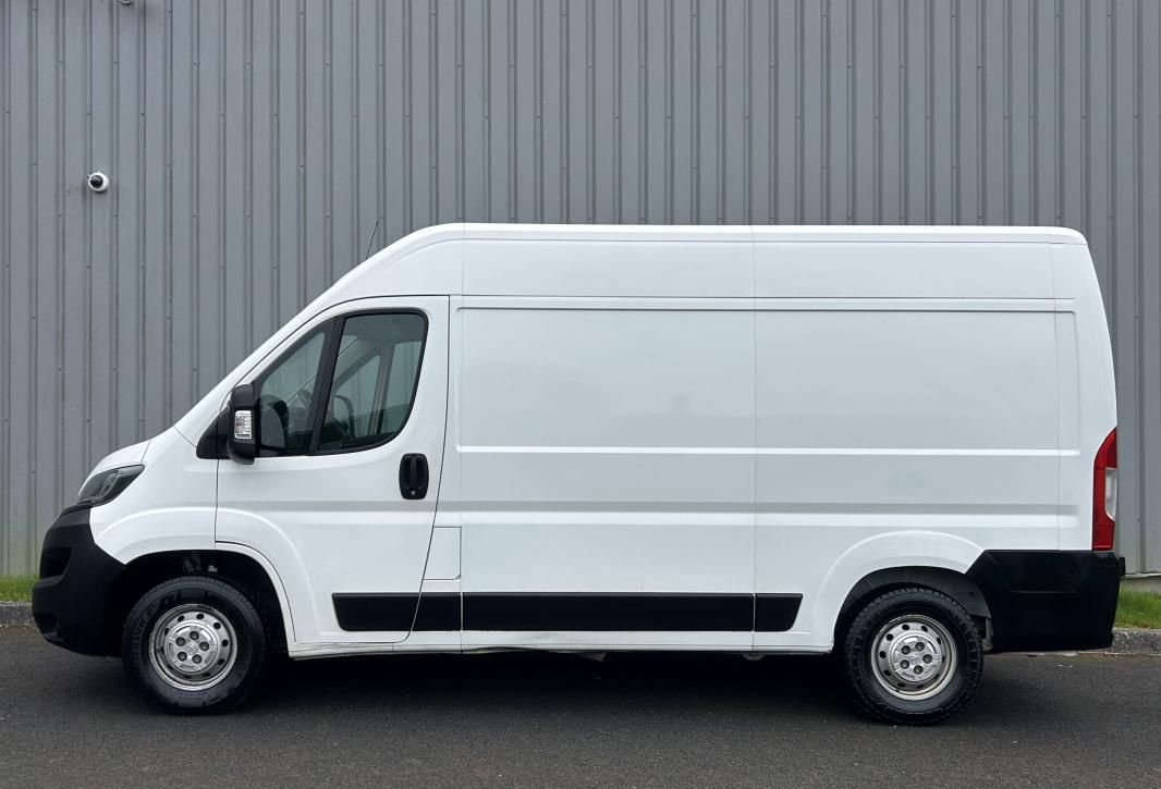 Peugeot Boxer BLUEHDI 120 PREMIUM 335 L2 120CH